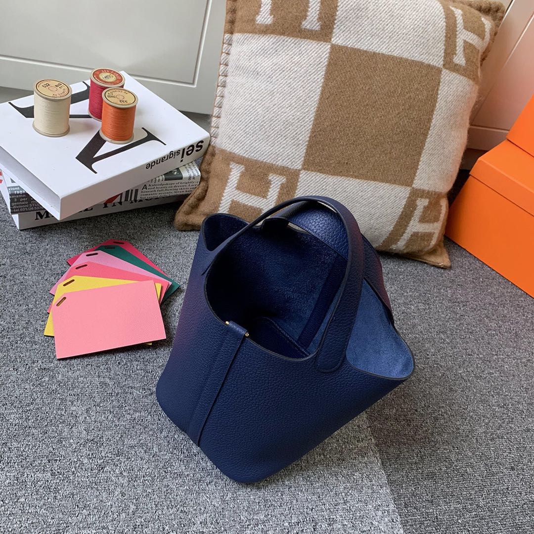 에르메스 피코탄18 사파이어블루 금장 끌레망스 가죽